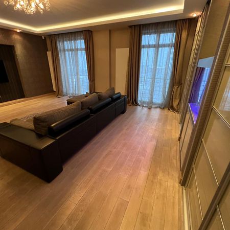 Apartment On Arkhipenka With Panorama View Lviv Exterior foto