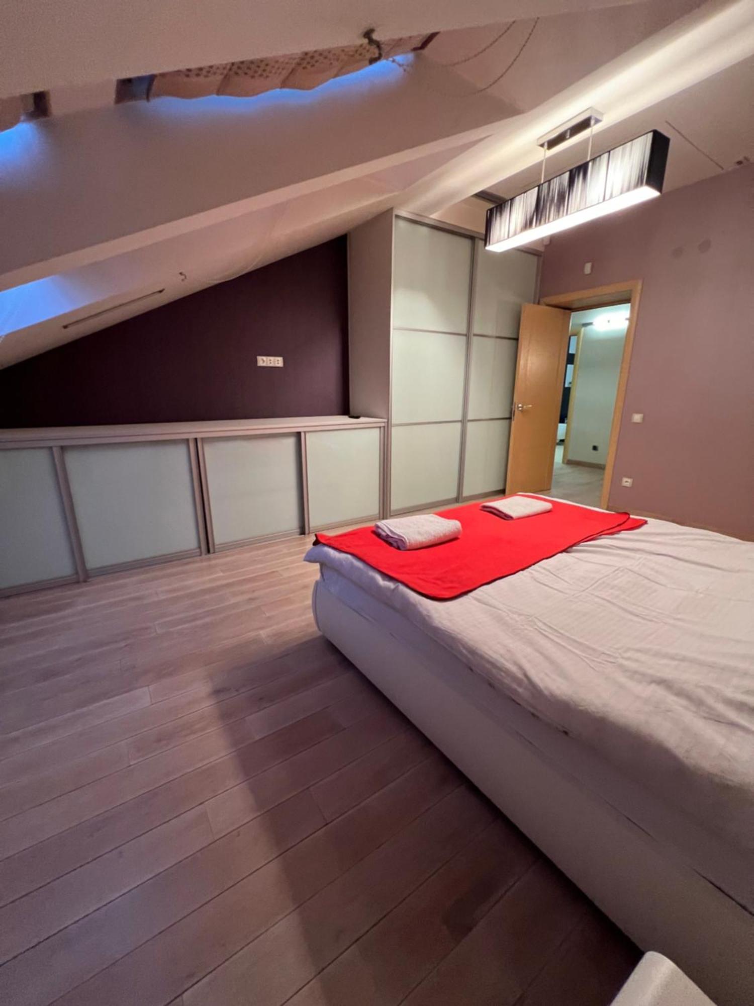 Apartment On Arkhipenka With Panorama View Lviv Exterior foto