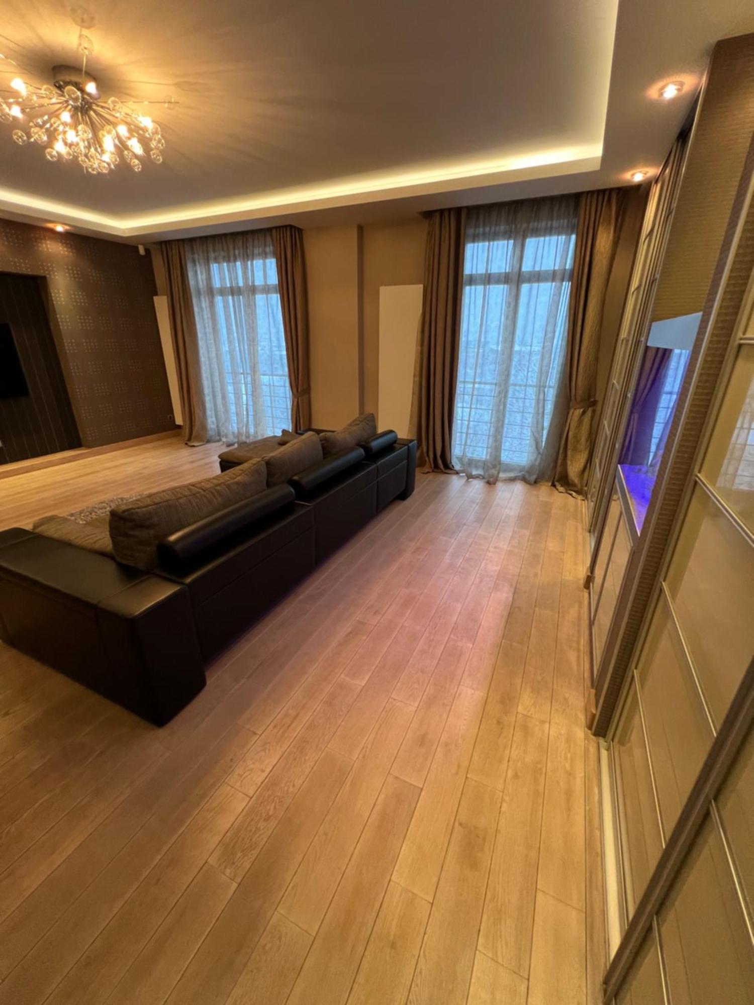 Apartment On Arkhipenka With Panorama View Lviv Exterior foto