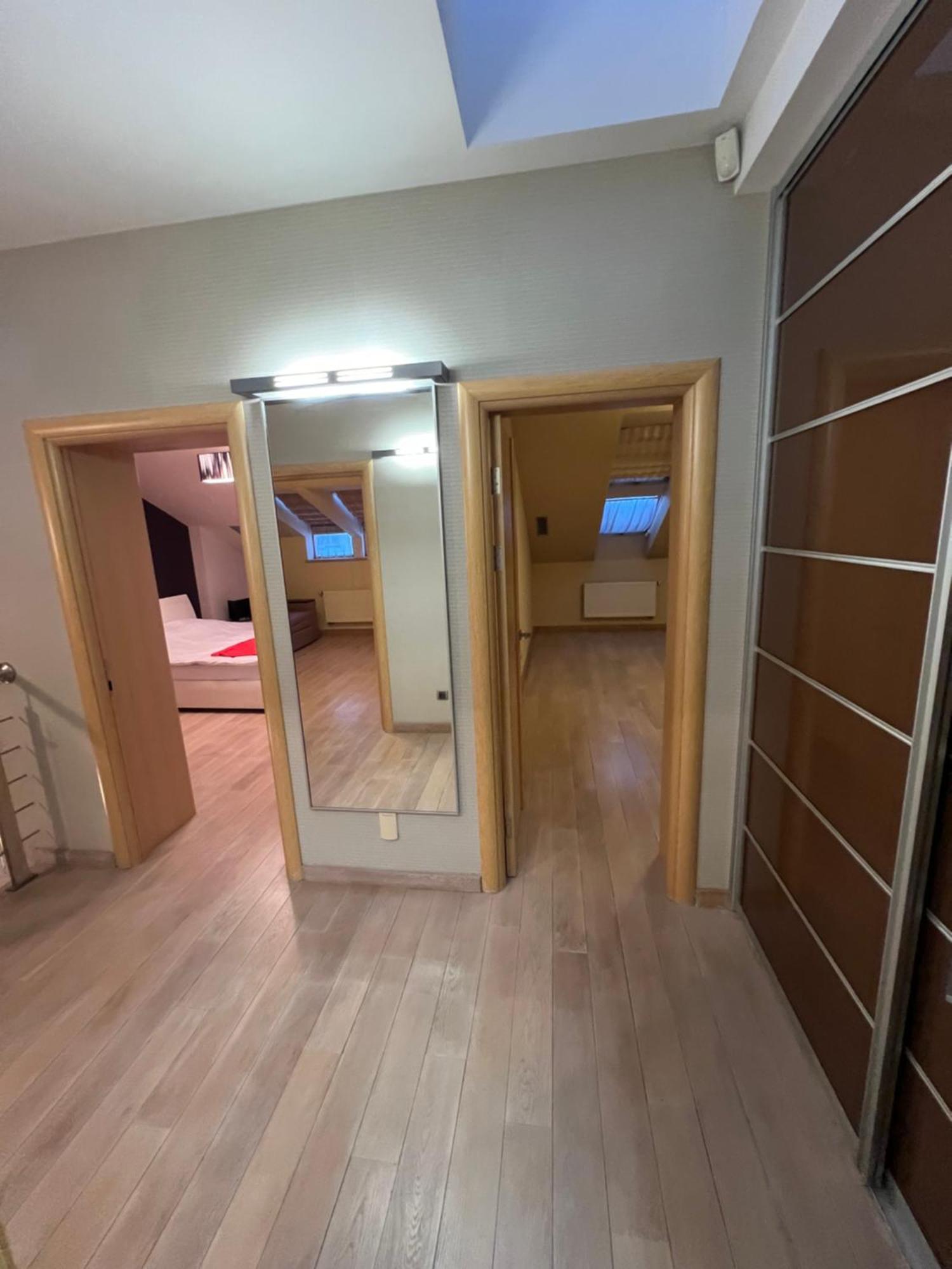 Apartment On Arkhipenka With Panorama View Lviv Exterior foto