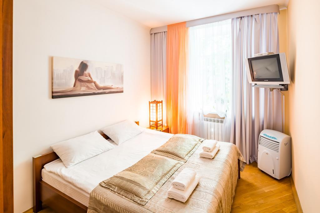 Apartment On Arkhipenka With Panorama View Lviv Exterior foto