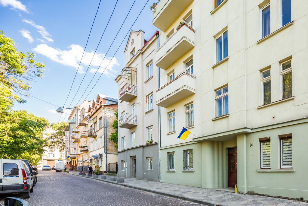 Apartment On Arkhipenka With Panorama View Lviv Exterior foto