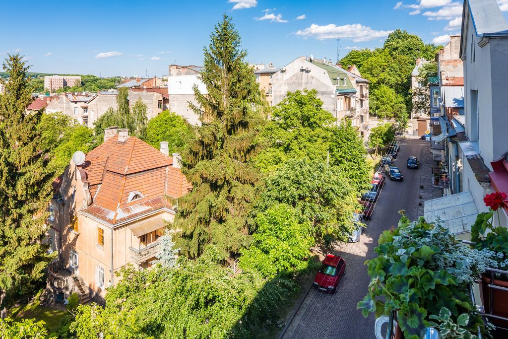 Apartment On Arkhipenka With Panorama View Lviv Exterior foto